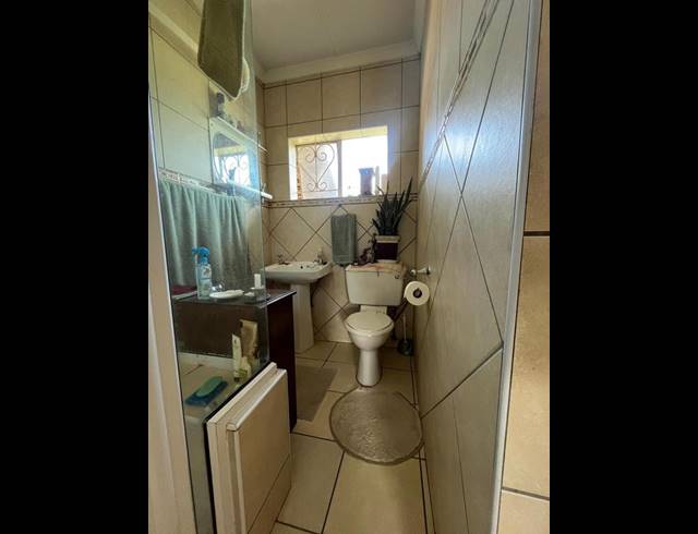 3 BEDROOM HOUSE FOR SALE IN KLIPPOORTJE